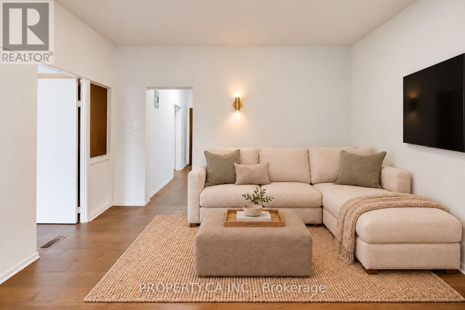 3 Clinton Place, Toronto, Ontario  M6G 1J8 - Photo 24 - C14120766