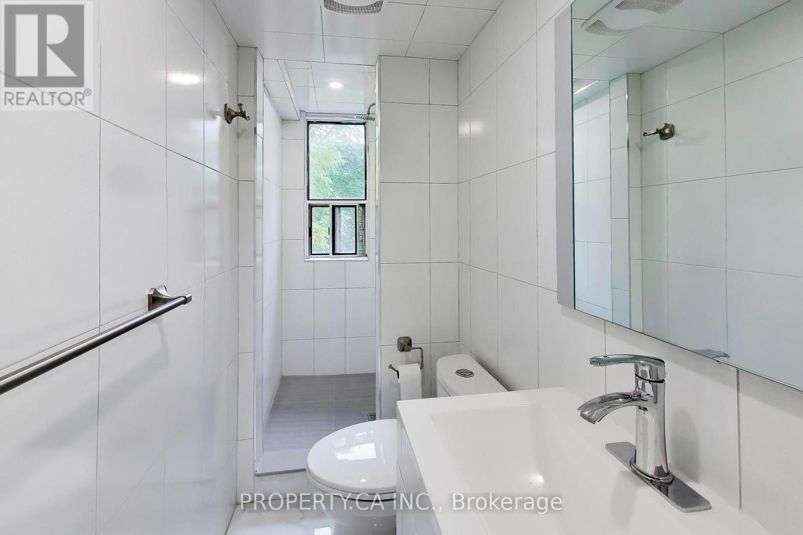3 Clinton Place, Toronto, Ontario  M6G 1J8 - Photo 28 - C14120766
