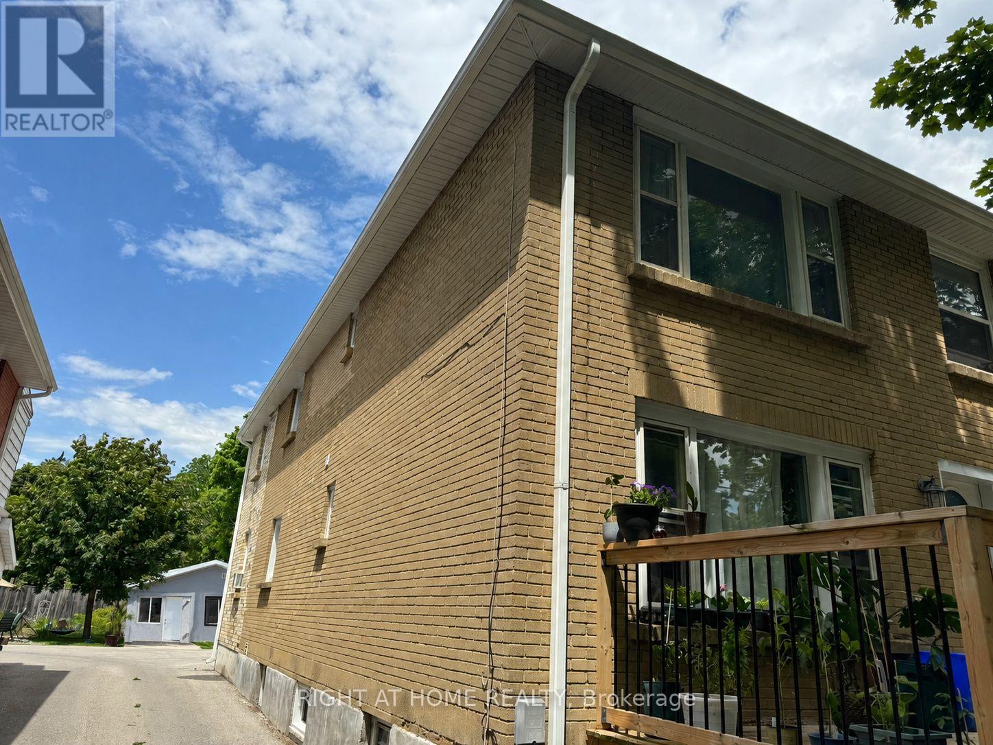 17 Evergreen Avenue, London South, Ontario  N6J 1A6 - Photo 3 - X14120726