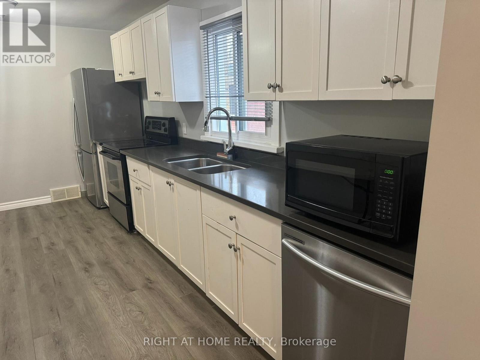17 Evergreen Avenue, London South, Ontario  N6J 1A6 - Photo 7 - X14120726