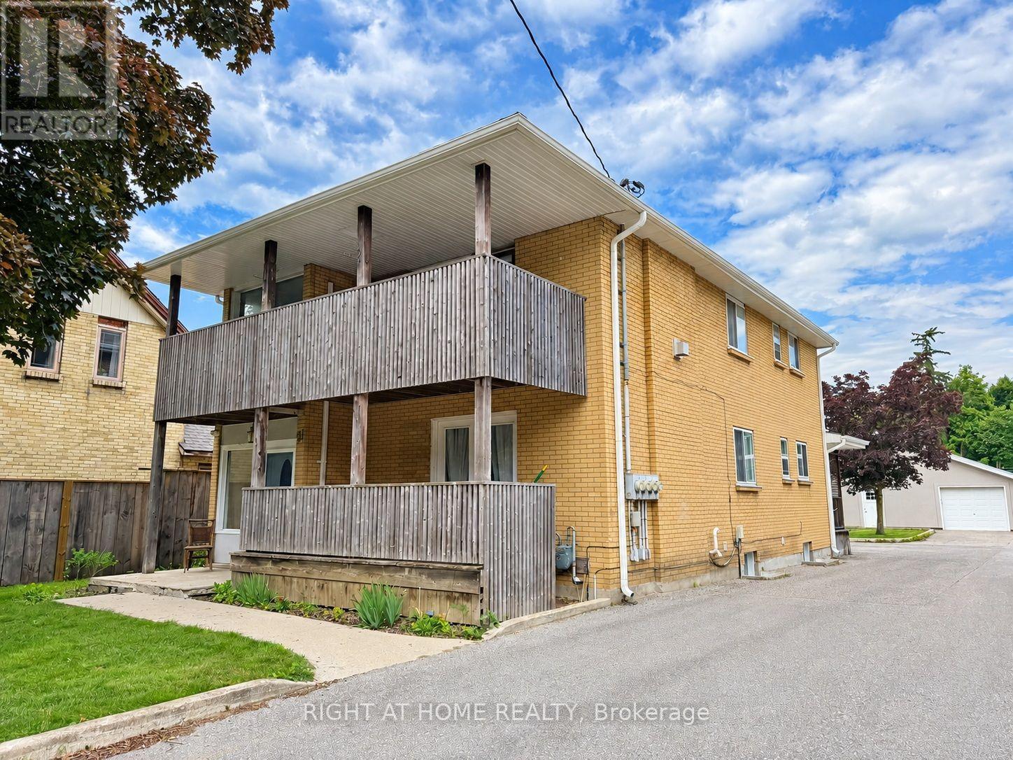 21 Evergreen Avenue
