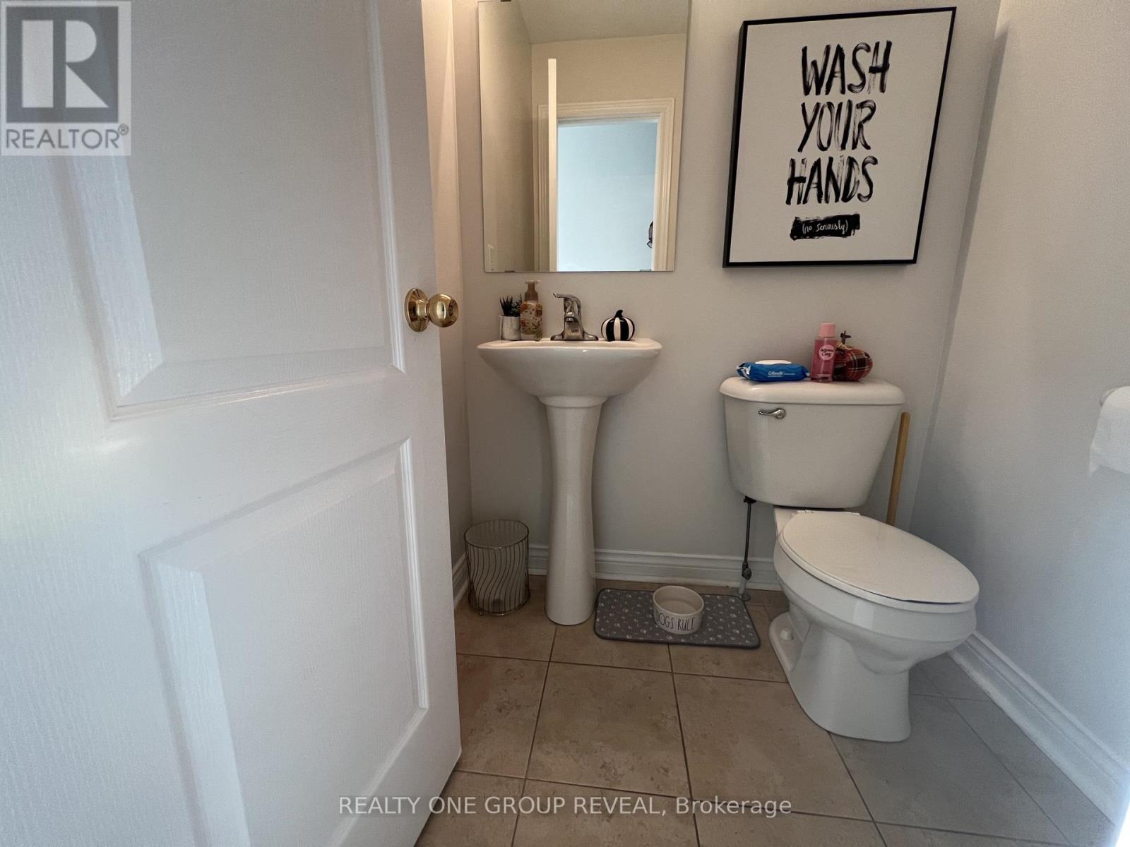 13 Enderly Street, Ajax, Ontario  L1S 0C1 - Photo 3 - E14120578