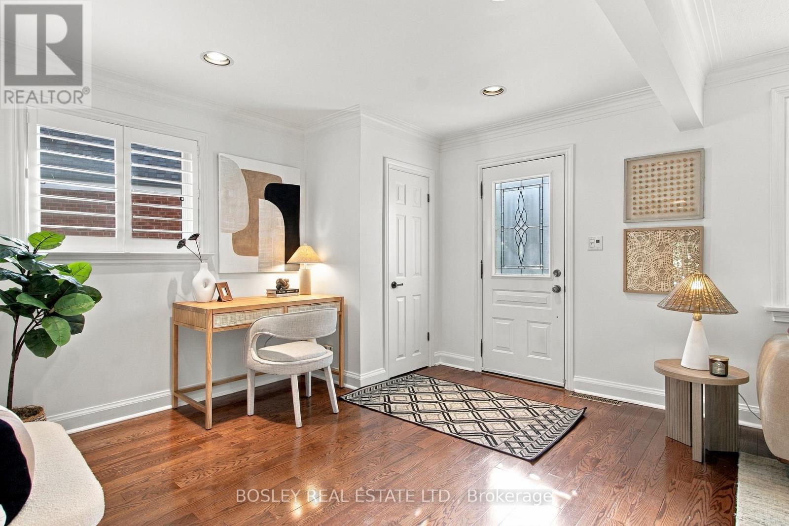 20 Clairlea Crescent, Toronto, Ontario  M1L 1Z5 - Photo 4 - E14120618
