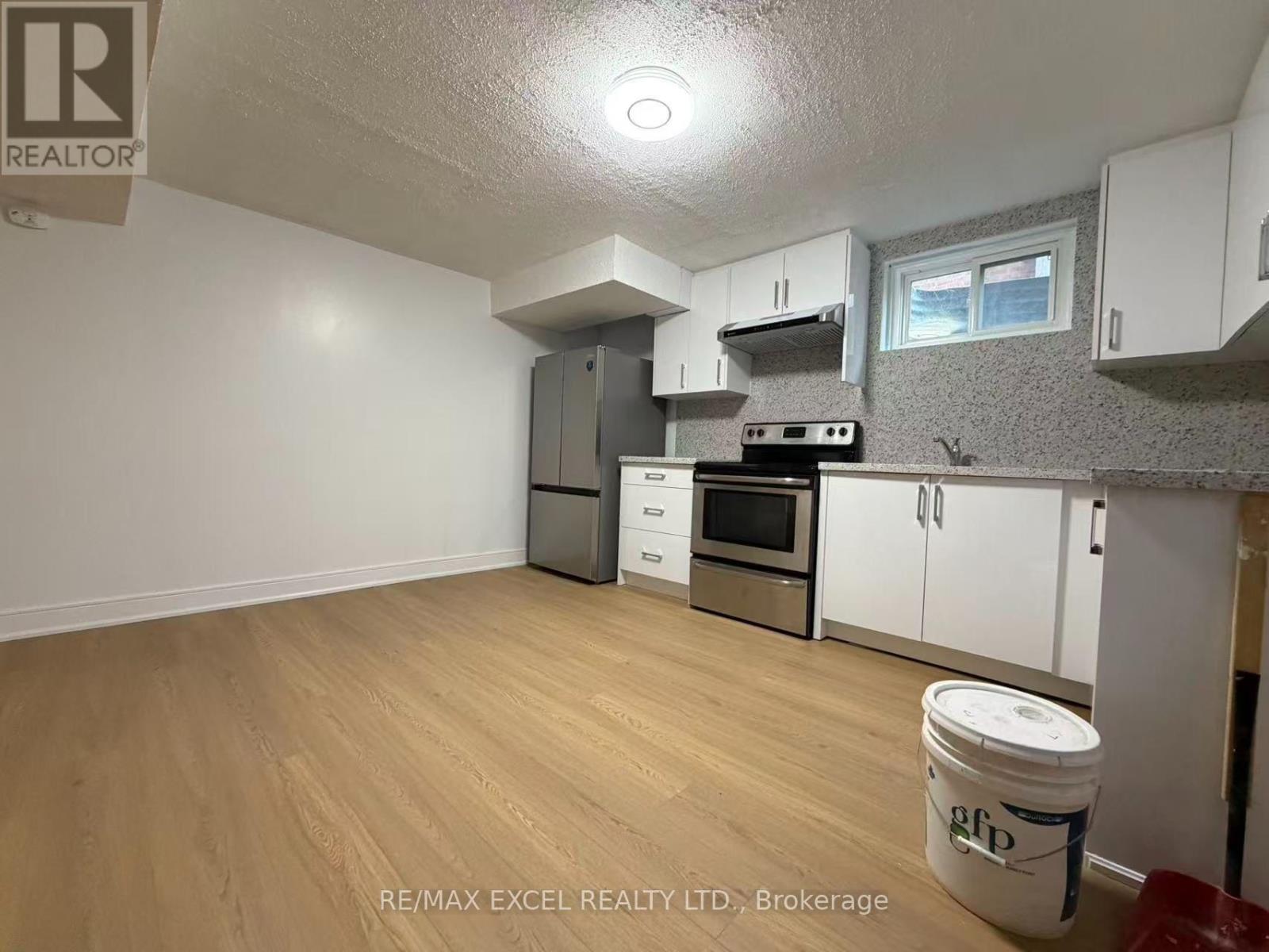 Bsmt - 21 Lovekin Grove, Toronto, Ontario  M1T 3T5 - Photo 3 - E14120628