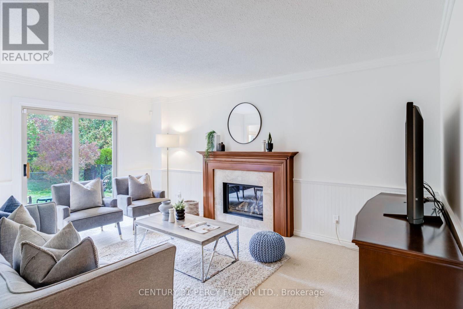 1204 Bramblewood Court, Pickering, Ontario  L1X 1B2 - Photo 14 - E14120674