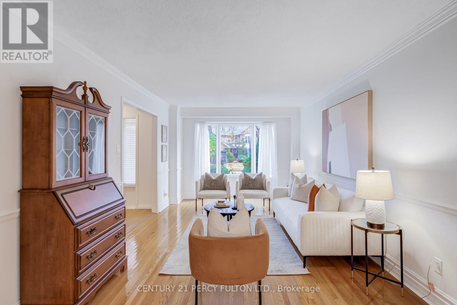 1204 Bramblewood Court, Pickering, Ontario  L1X 1B2 - Photo 6 - E14120674