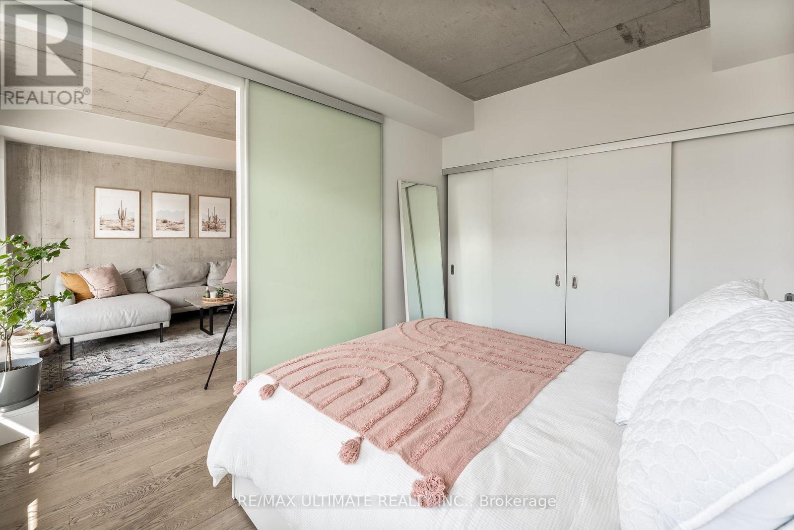 318 - 319 Carlaw Avenue, Toronto, Ontario  M4M 0A4 - Photo 14 - E14120680