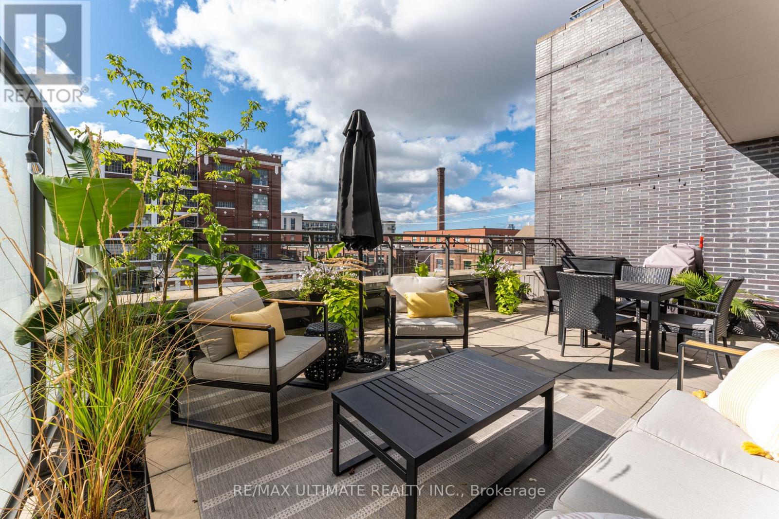 318 - 319 Carlaw Avenue, Toronto, Ontario  M4M 0A4 - Photo 18 - E14120680