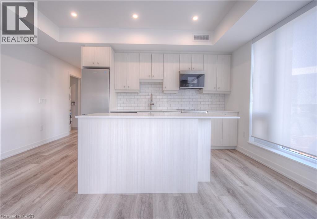 5 WELLINGTON Street S Unit# 402, Kitchener, Ontario