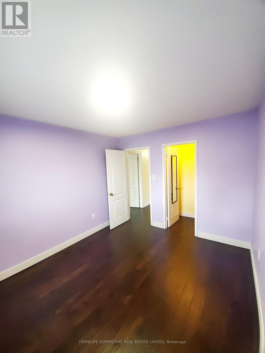 6096 Windfleet Crescent, Mississauga, Ontario  L5V 2Z6 - Photo 15 - W14120528