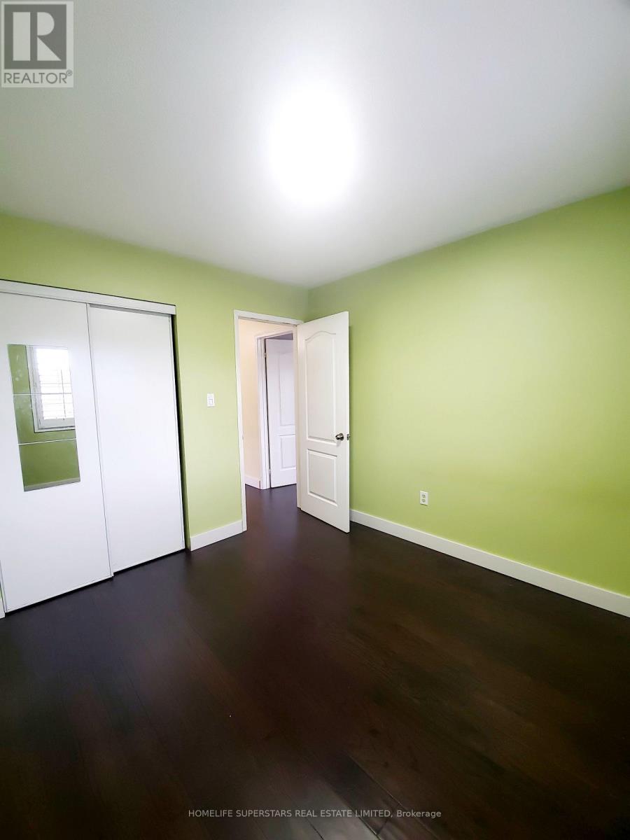 6096 Windfleet Crescent, Mississauga, Ontario  L5V 2Z6 - Photo 9 - W14120528