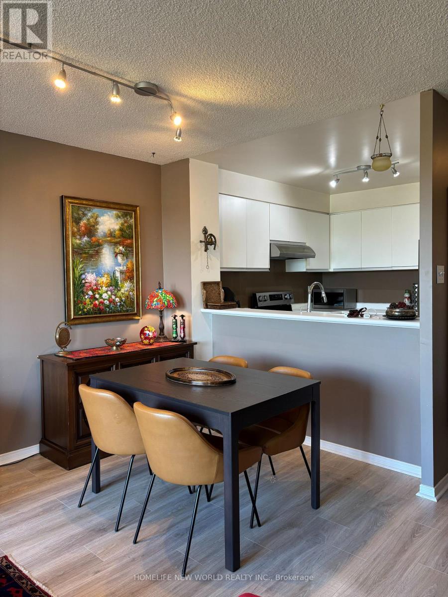 605 - 2177 Burnhamthorpe Road W, Mississauga, Ontario  L5L 5P9 - Photo 2 - W14120530
