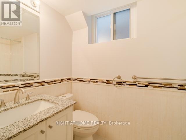 48 Wallace Avenue, Toronto, Ontario  M6H 1T5 - Photo 8 - W14120630