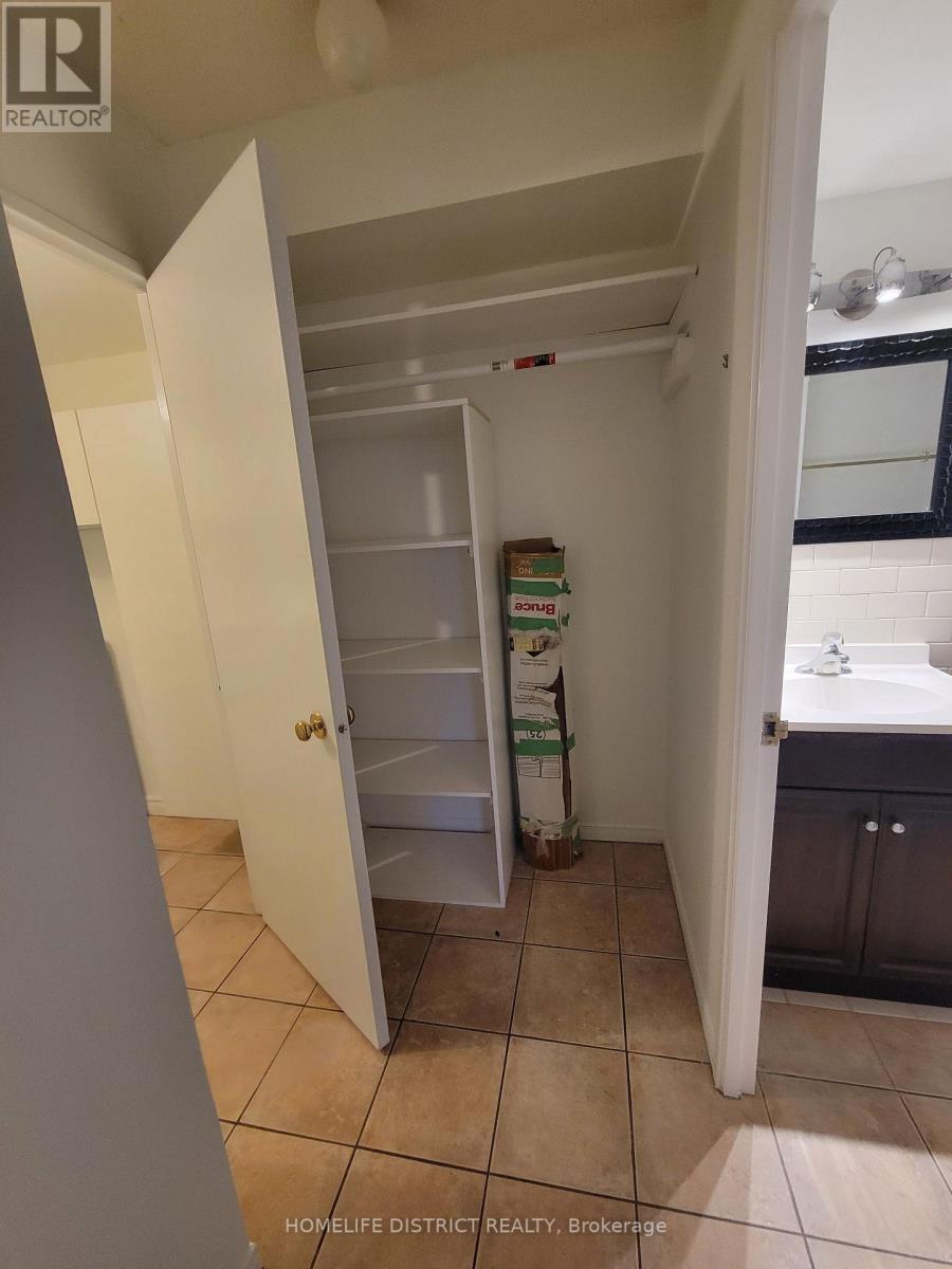 305 - 2 Westney Road N, Ajax, Ontario  L1T 3H3 - Photo 10 - E14087116