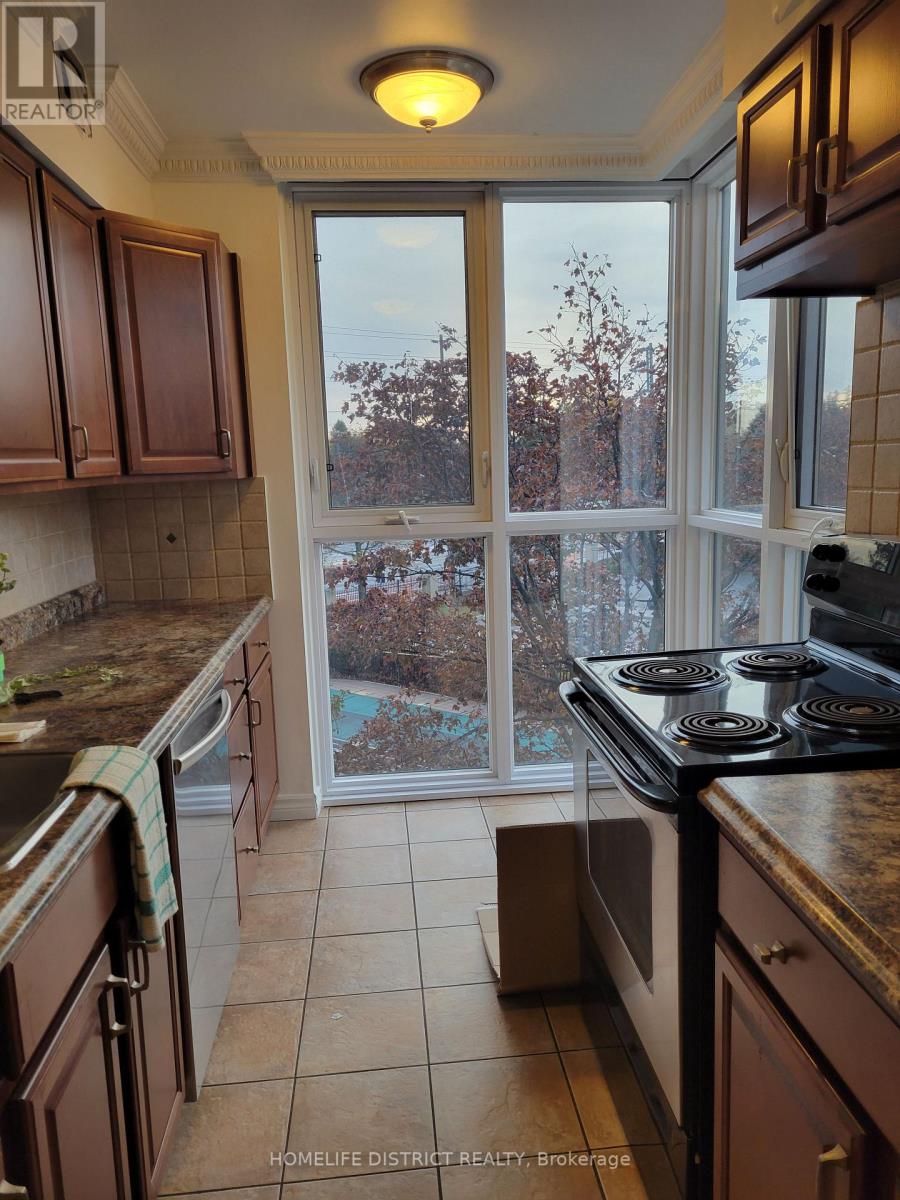 305 - 2 Westney Road N, Ajax, Ontario  L1T 3H3 - Photo 5 - E14087116