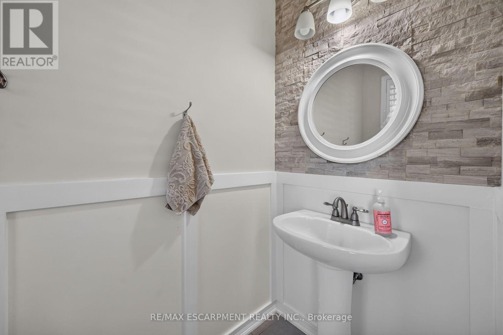 175 Odonnel Drive, Hamilton, Ontario  L0R 1C0 - Photo 5 - X14120636