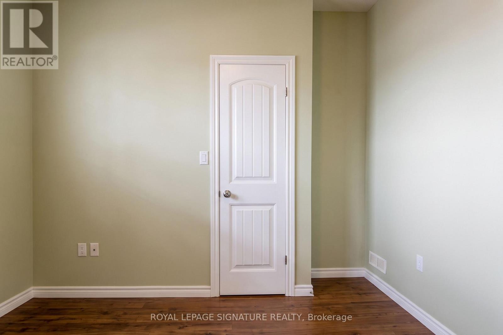 Main Level - 654 St. David Street N, Centre Wellington, Ontario  N1M 2X3 - Photo 12 - X14120660