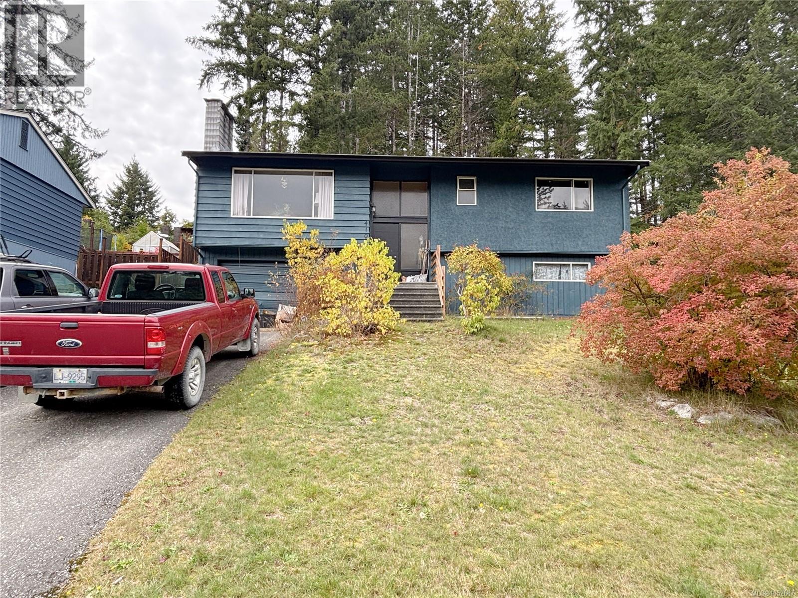 410 Nootka Dr
