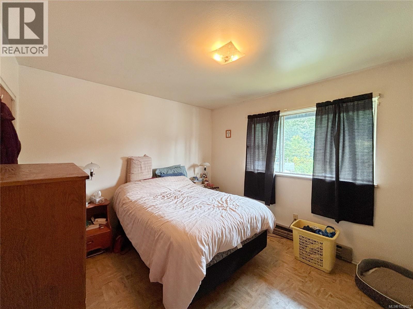 410 Nootka Dr