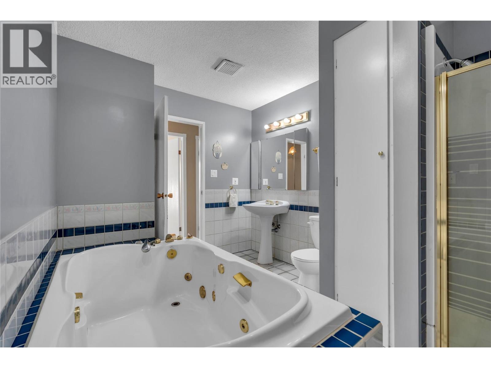 194 Acacia Crescent, Penticton, British Columbia  V2A 6S9 - Photo 34 - 10402767