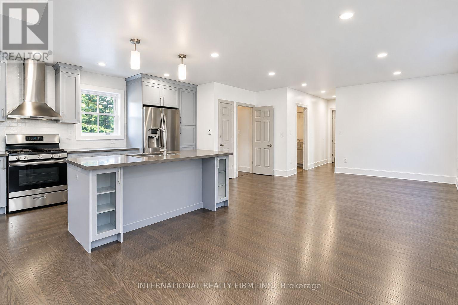 221 Church Street, Toronto, Ontario  M9N 1N9 - Photo 9 - W13768682