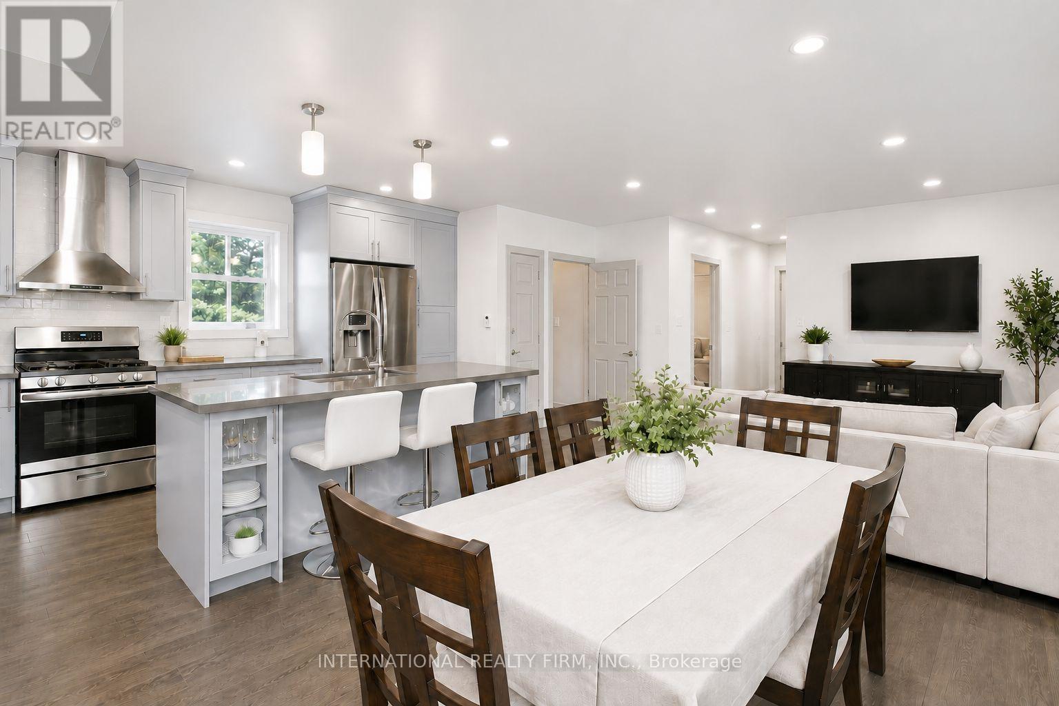 221 Church Street, Toronto, Ontario  M9N 1N9 - Photo 8 - W13768682
