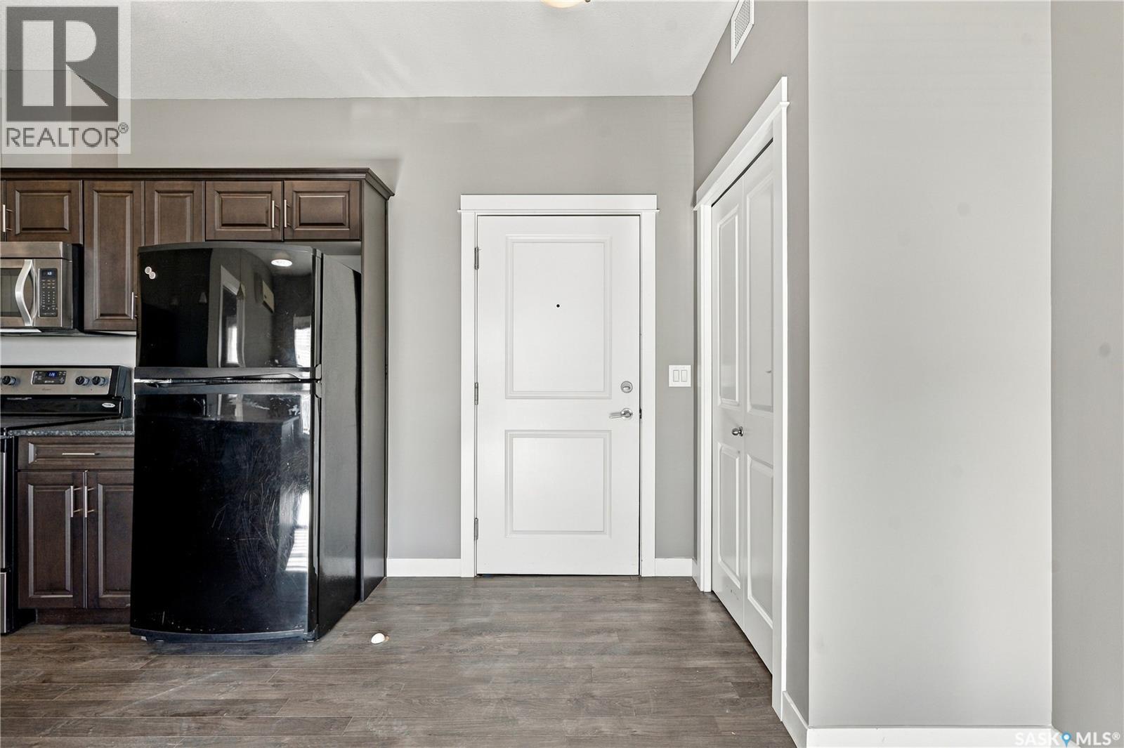 306 706 Hart Road, Saskatoon, Saskatchewan  S7M 4L5 - Photo 5 - SK052052