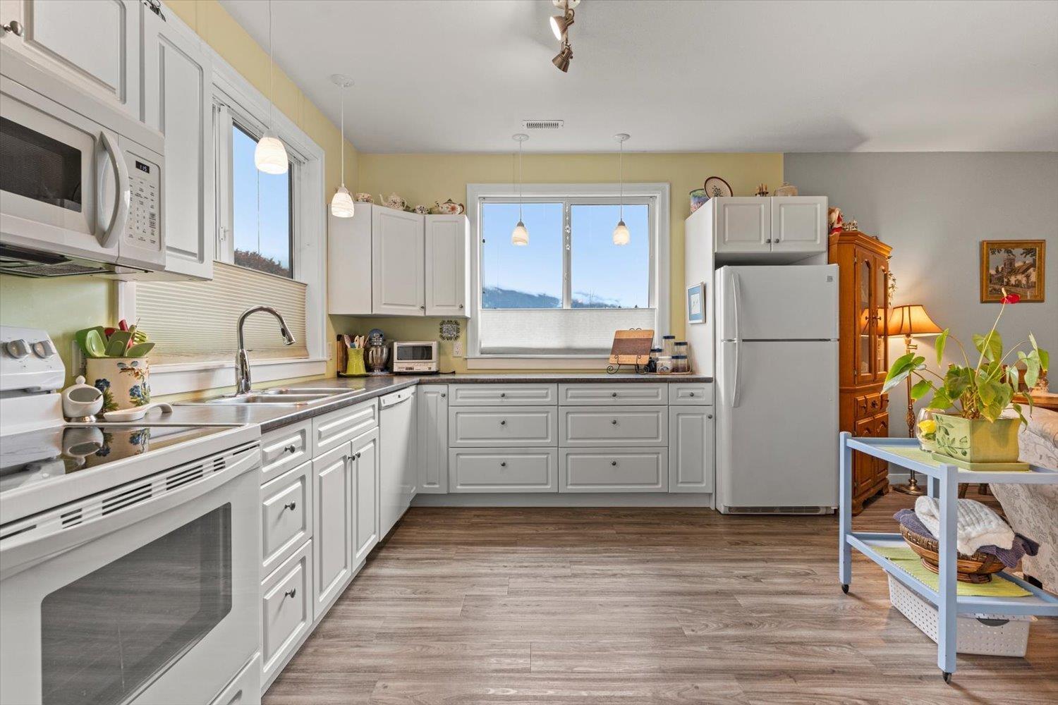 3 45766 BRITTON AVENUE|Sardis East Vedder