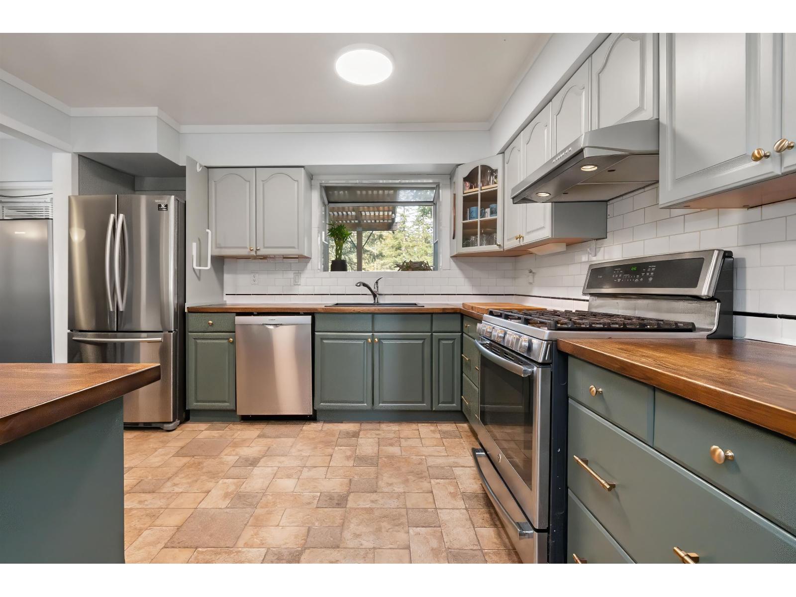 20 ROBERTSON CRESCENT|Hope