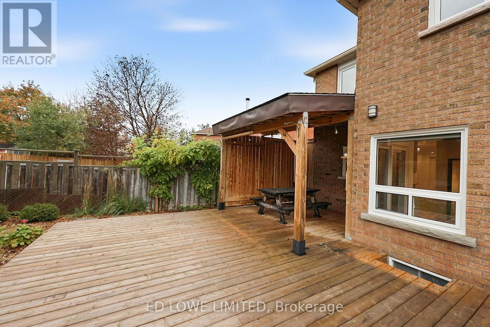 63 Weatherup Crescent, Barrie, Ontario  L4N 7J6 - Photo 40 - S14091168