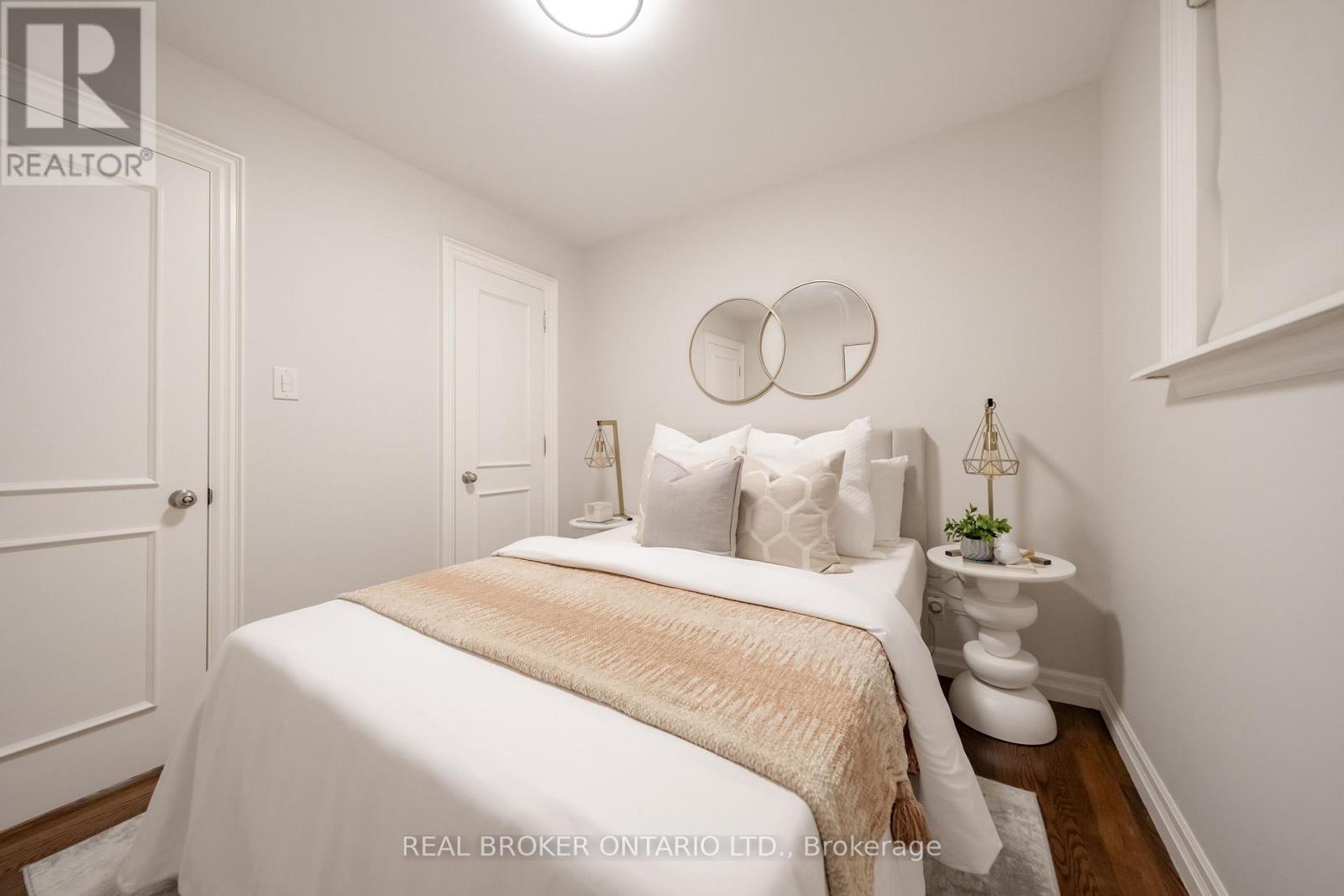 53 Kingslake Road, Toronto, Ontario  M2J 3E4 - Photo 15 - C14120832
