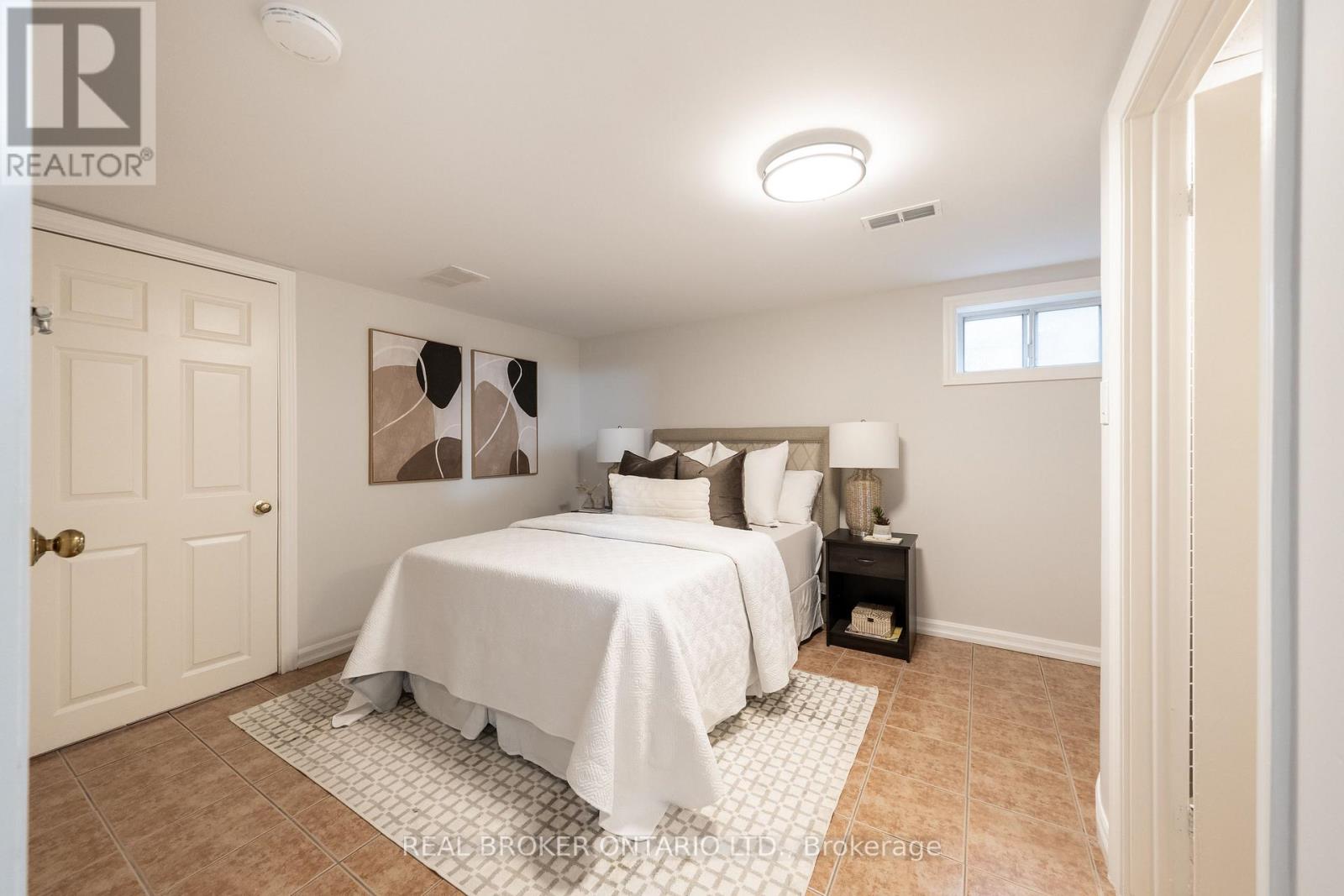 53 Kingslake Road, Toronto, Ontario  M2J 3E4 - Photo 28 - C14120832