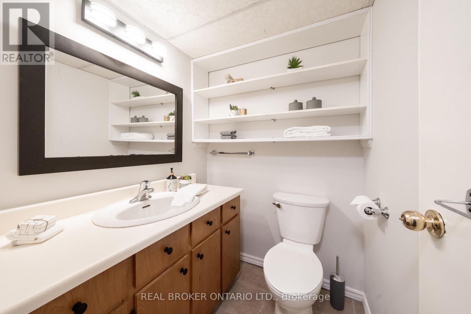53 Kingslake Road, Toronto, Ontario  M2J 3E4 - Photo 30 - C14120832