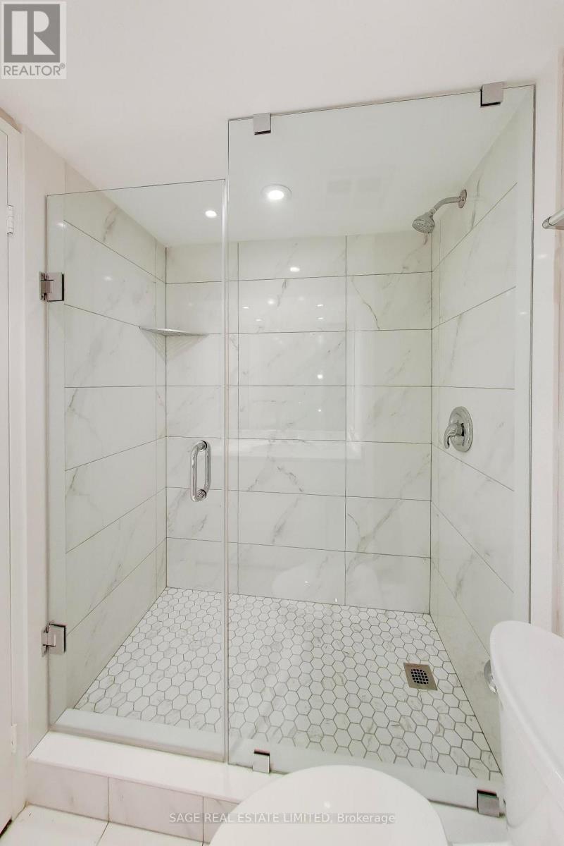 403 - 63 St Clair Avenue W, Toronto, Ontario  M4V 2Y9 - Photo 20 - C14120836