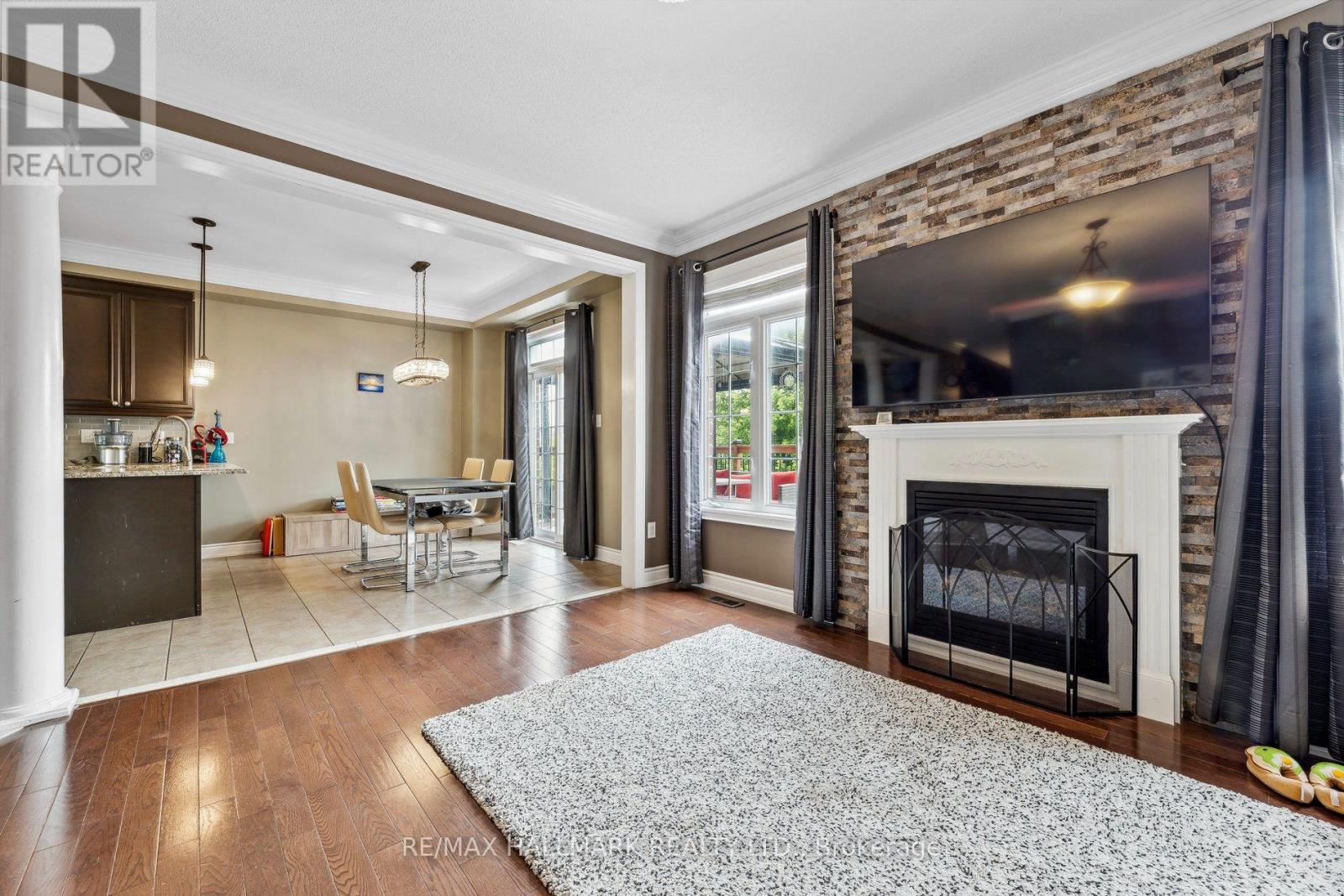 447 Longworth Avenue, Clarington, Ontario  L1C 0E1 - Photo 12 - E14120922