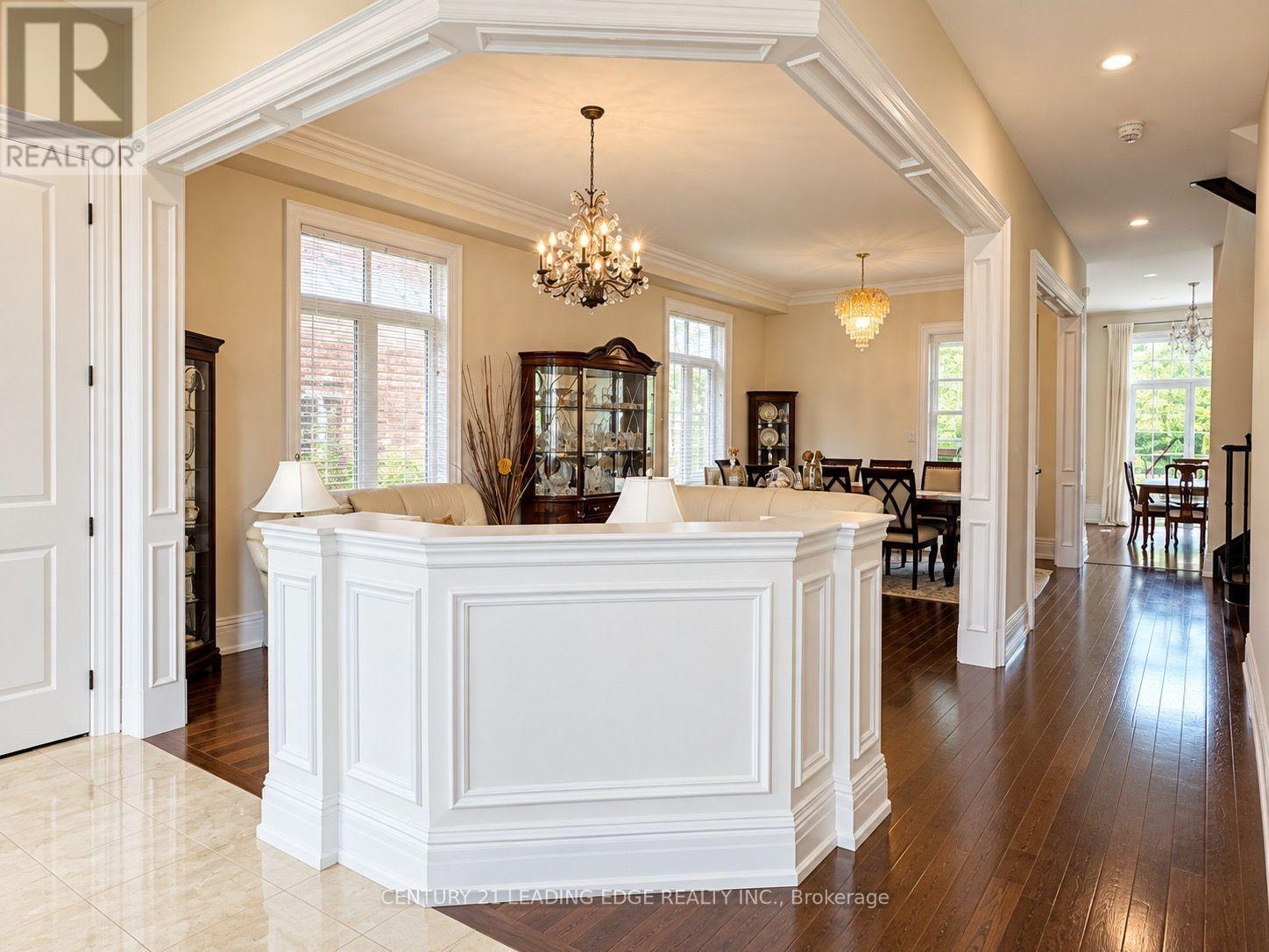 48 Moraine Hill Drive, Vaughan (Maple), Ontario  L6A 0Z9 - Photo 4 - N14120880