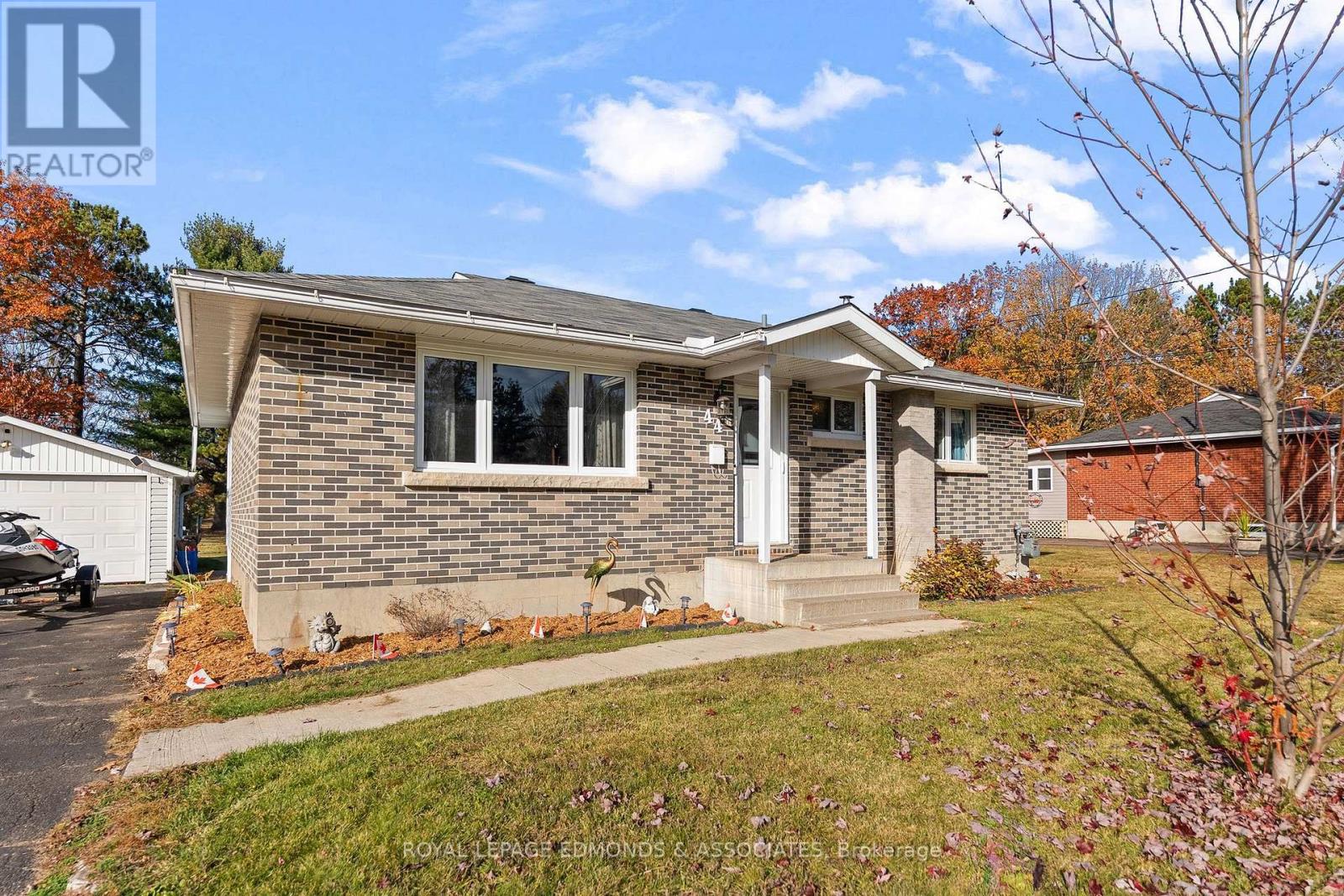 44 Sunset Crescent, Petawawa, Ontario  K8H 2L9 - Photo 33 - X14120930