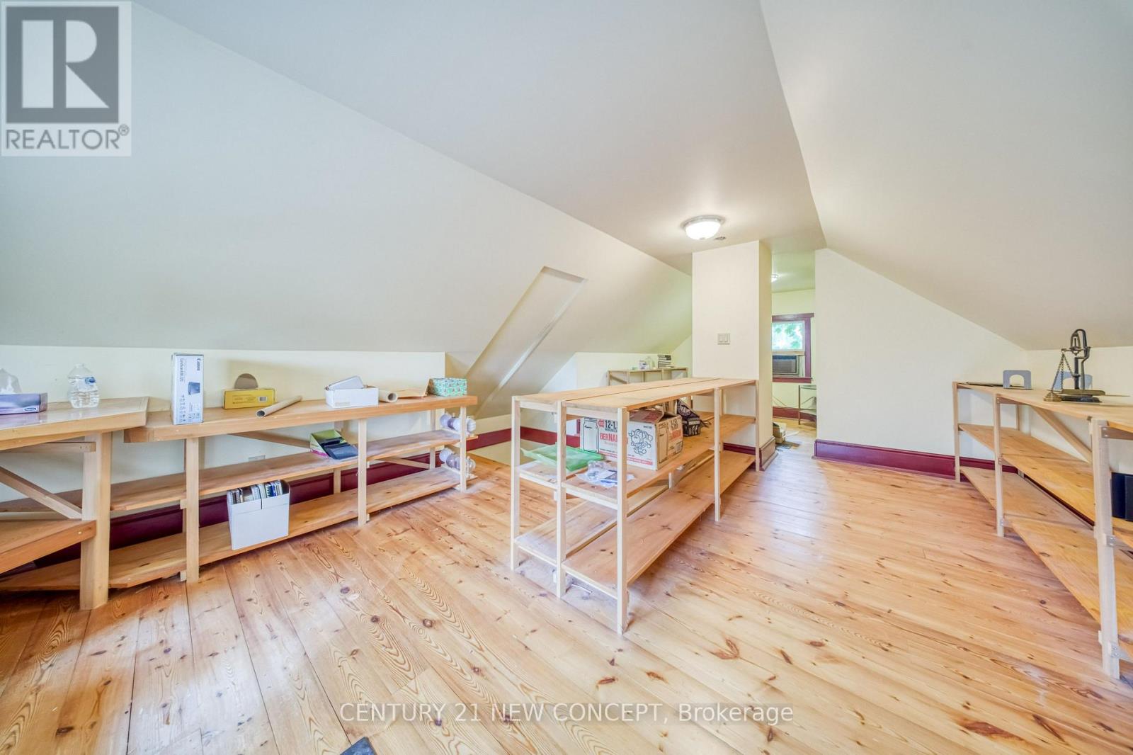 68 Victoria Street, Barrie (Sanford), Ontario  L4N 2H9 - Photo 34 - S14120852
