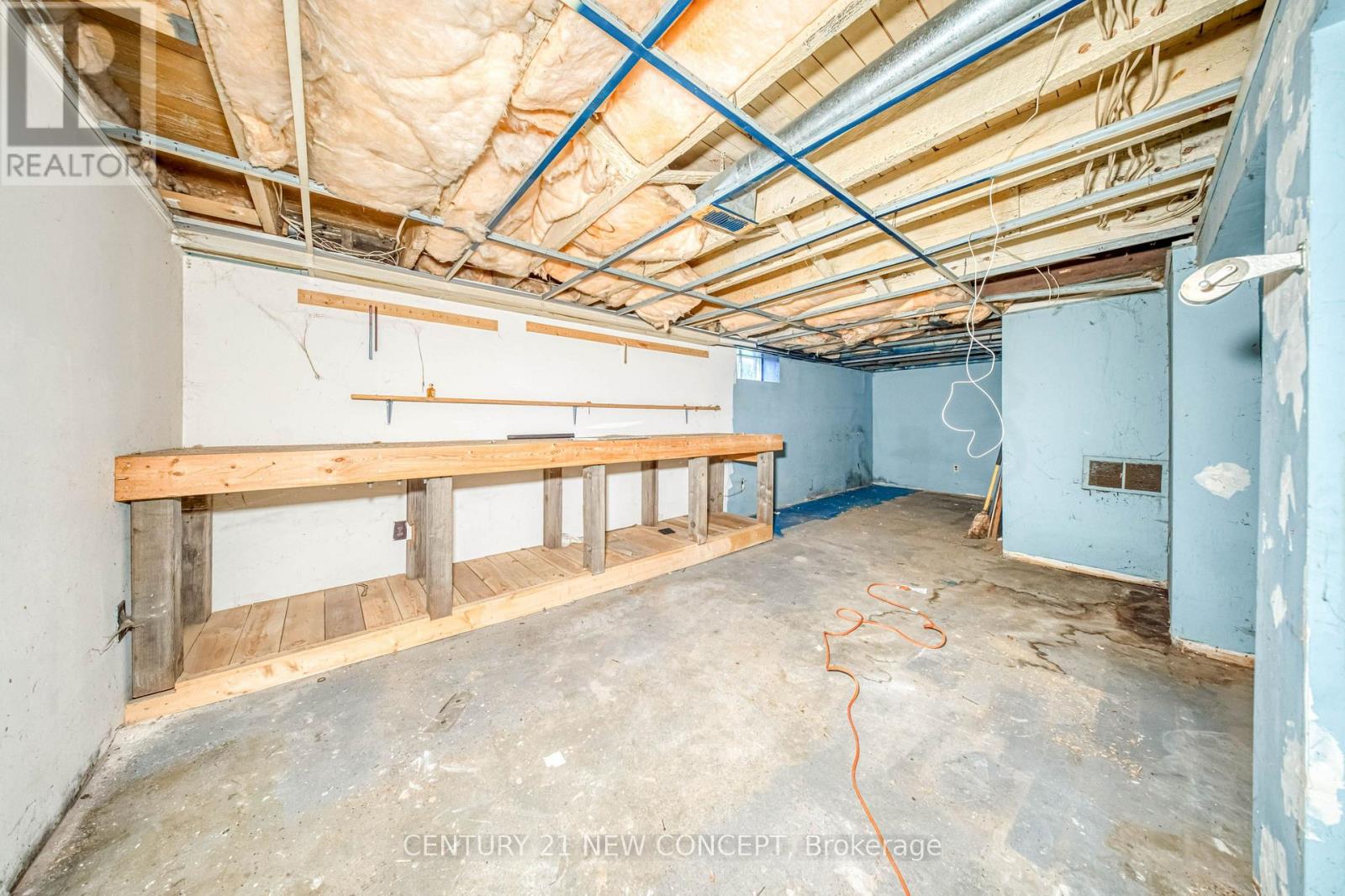 68 Victoria Street, Barrie (Sanford), Ontario  L4N 2H9 - Photo 39 - S14120852