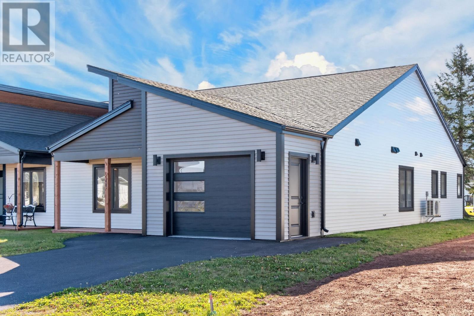 148 Key Avenue, Summerside, Prince Edward Island  C1N 6G3 - Photo 2 - 202626746