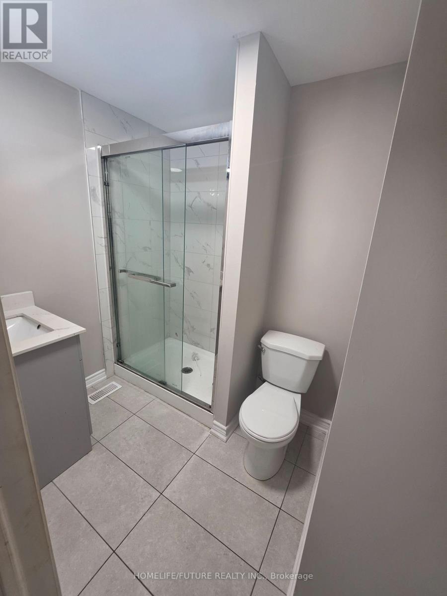 2983 Lawrence Avenue E, Toronto, Ontario  M1P 2V6 - Photo 10 - E13885124
