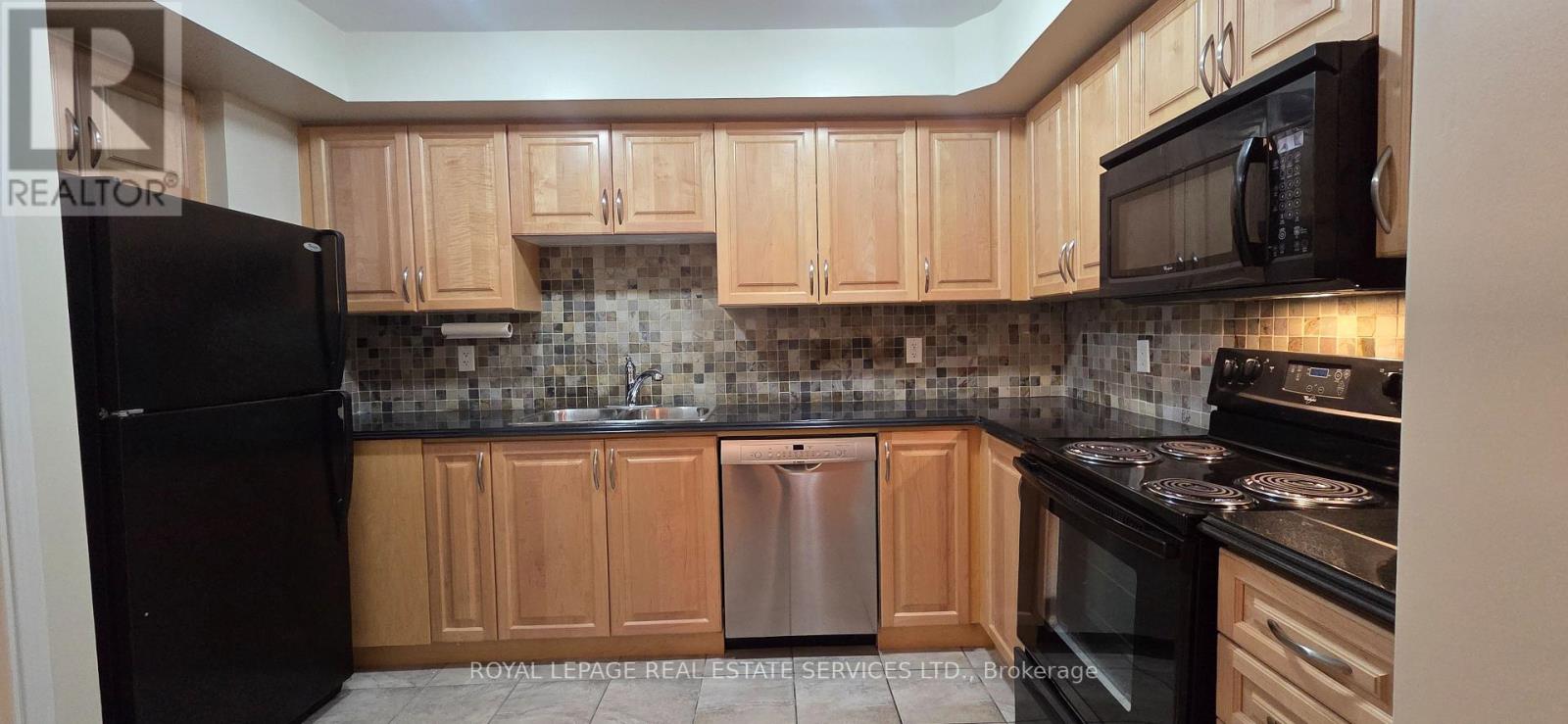 17 - 40 Mendelssohn Street, Toronto, Ontario  M1L 0G8 - Photo 4 - E14115836