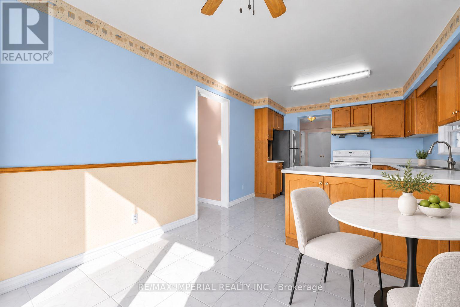4357 Jenkins Crescent, Mississauga, Ontario  L5R 1V4 - Photo 16 - W14119552