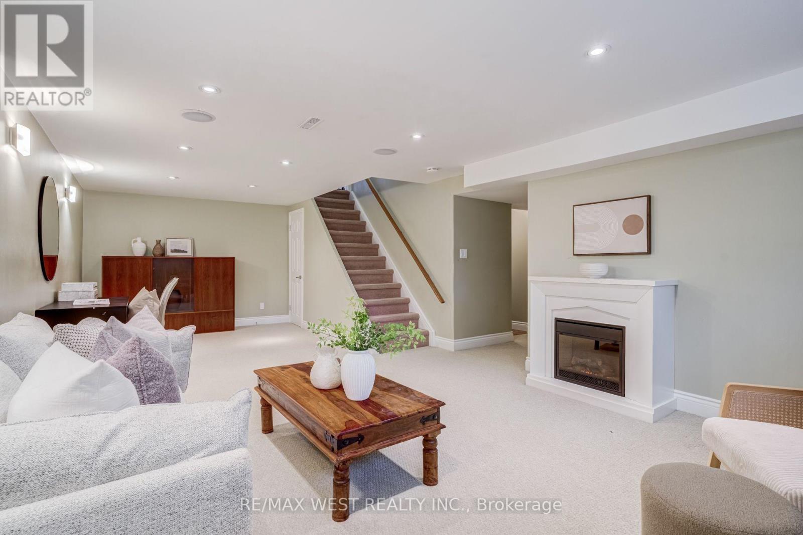 1603 Lincolnshire Boulevard, Mississauga, Ontario  L5E 2S8 - Photo 33 - W14120876
