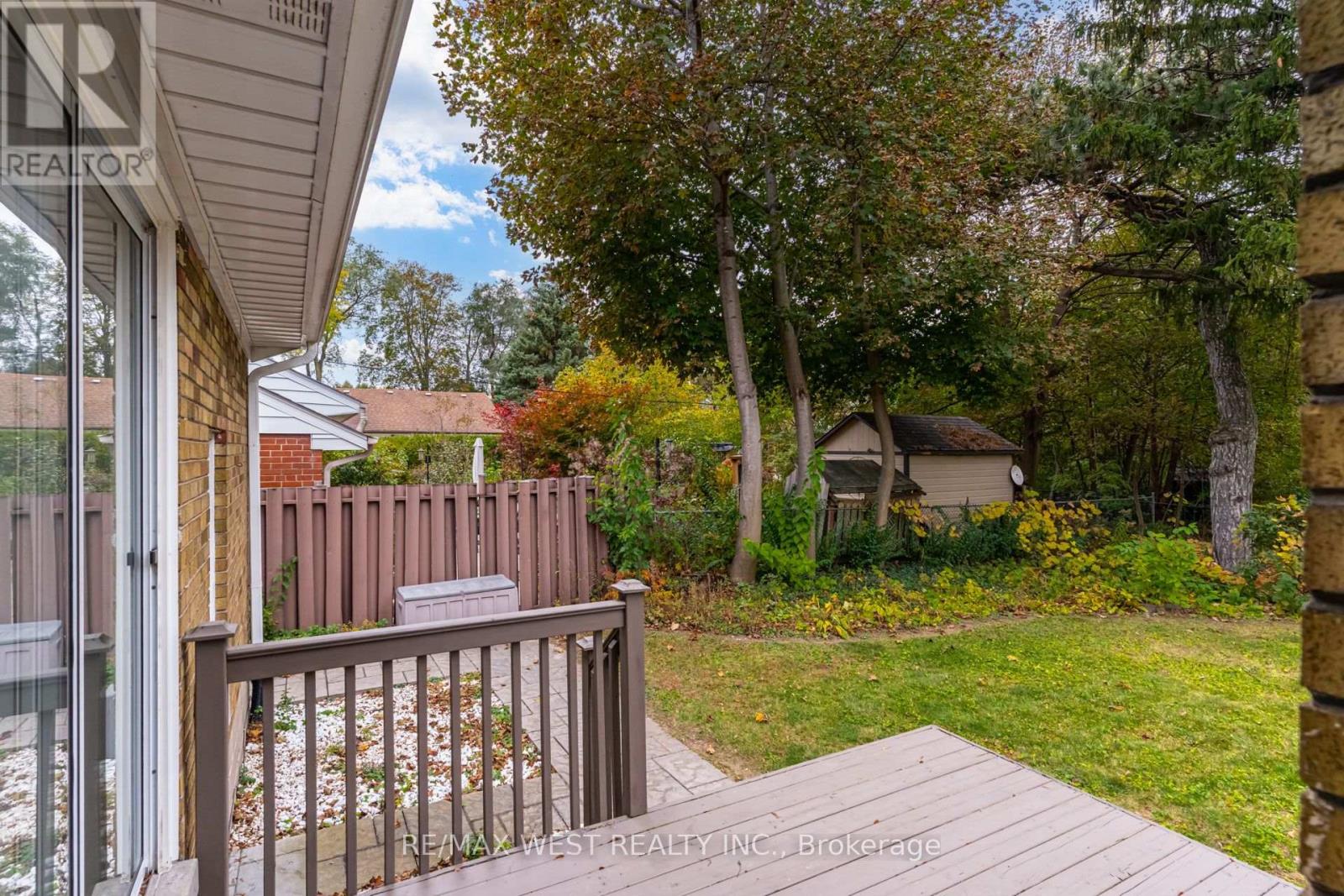 1603 Lincolnshire Boulevard, Mississauga, Ontario  L5E 2S8 - Photo 39 - W14120876