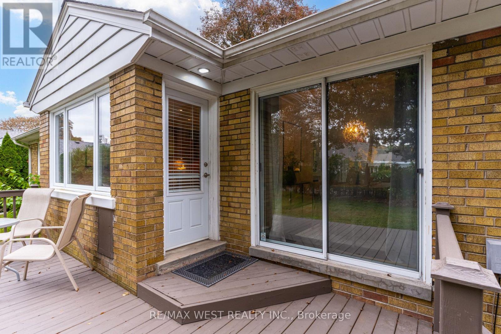 1603 Lincolnshire Boulevard, Mississauga, Ontario  L5E 2S8 - Photo 40 - W14120876