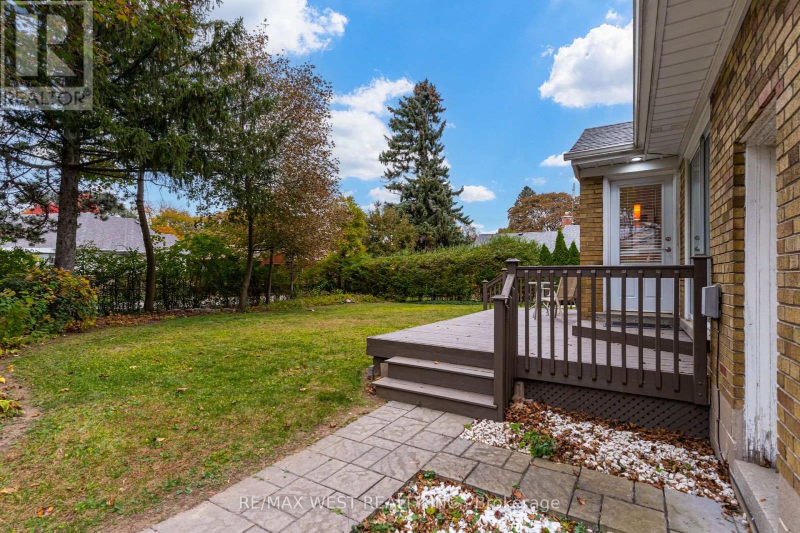 1603 Lincolnshire Boulevard, Mississauga, Ontario  L5E 2S8 - Photo 43 - W14120876
