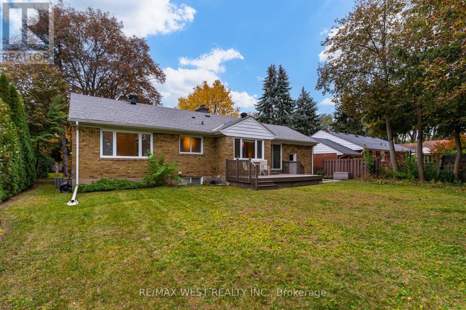 1603 Lincolnshire Boulevard, Mississauga, Ontario  L5E 2S8 - Photo 45 - W14120876