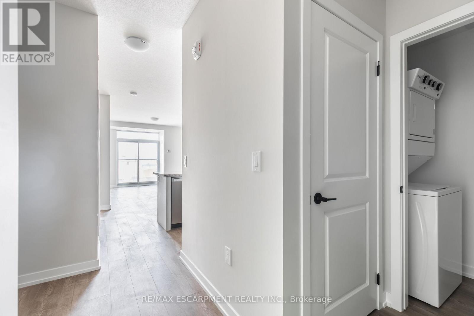 1211 - 870 Queenston Road, Hamilton, Ontario  L8G 0B9 - Photo 7 - X14120908