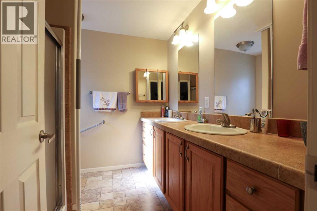 29 Chartwell Place SE